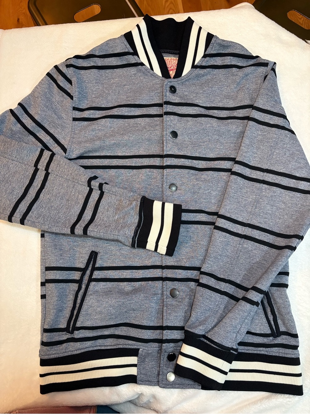 Trademark Clothing Co Varsity Jacket L Gray Striped Sweatshirt Bomber